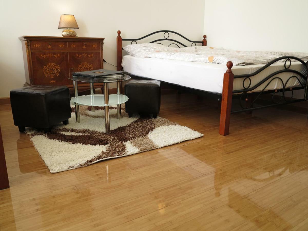 Small Luxury Kapitol Apartment 비엔나 외부 사진
