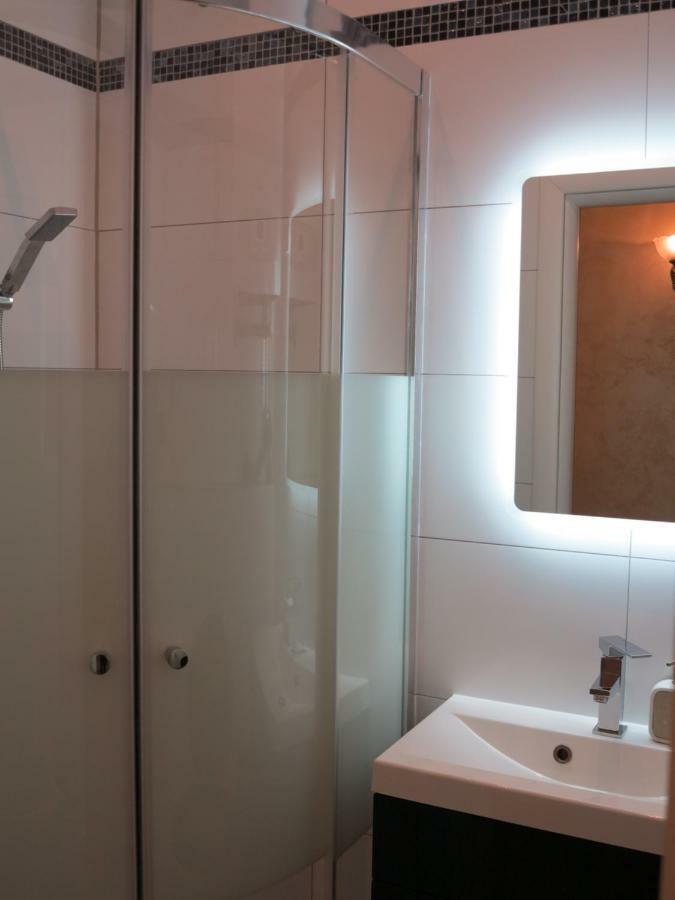 Small Luxury Kapitol Apartment 비엔나 외부 사진