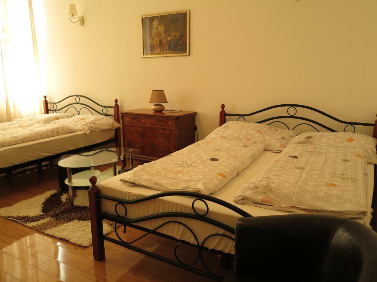 Small Luxury Kapitol Apartment 비엔나 외부 사진