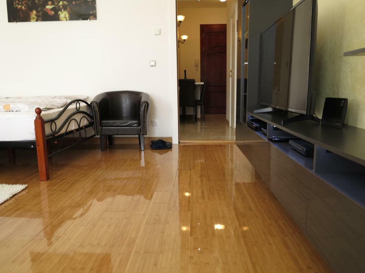 Small Luxury Kapitol Apartment 비엔나 외부 사진