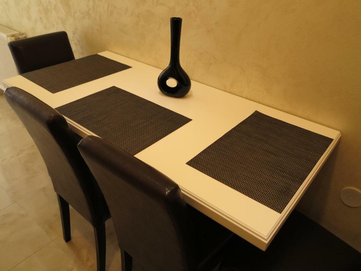 Small Luxury Kapitol Apartment 비엔나 외부 사진