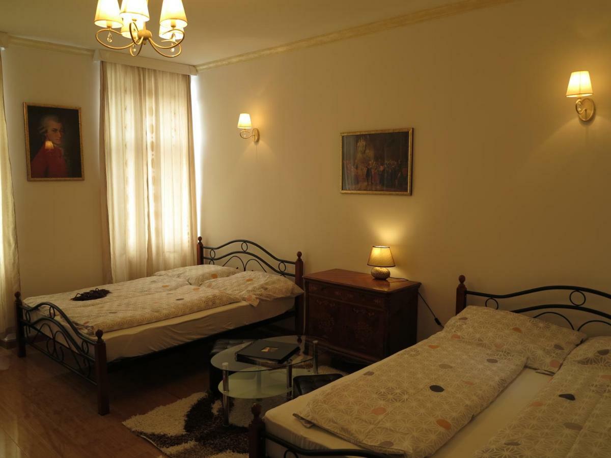 Small Luxury Kapitol Apartment 비엔나 외부 사진