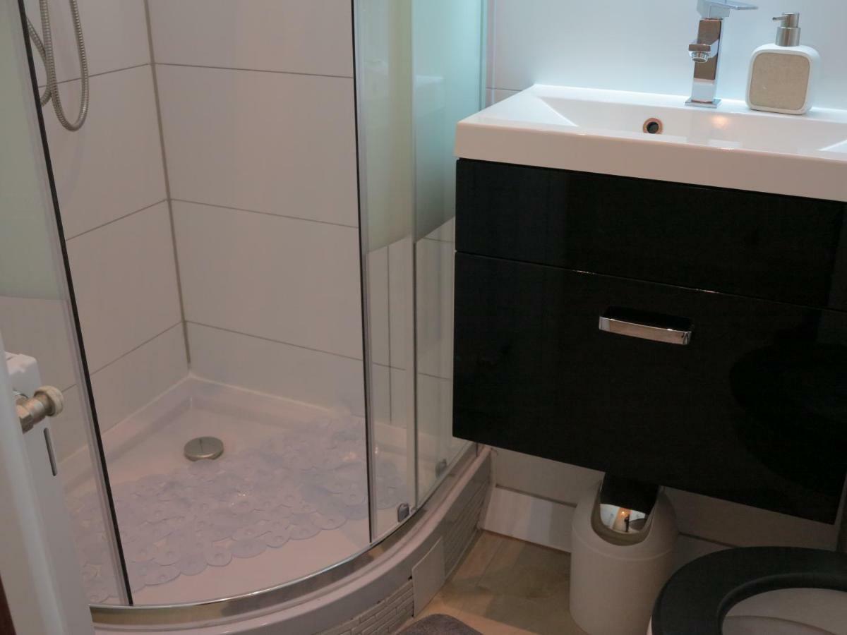 Small Luxury Kapitol Apartment 비엔나 외부 사진
